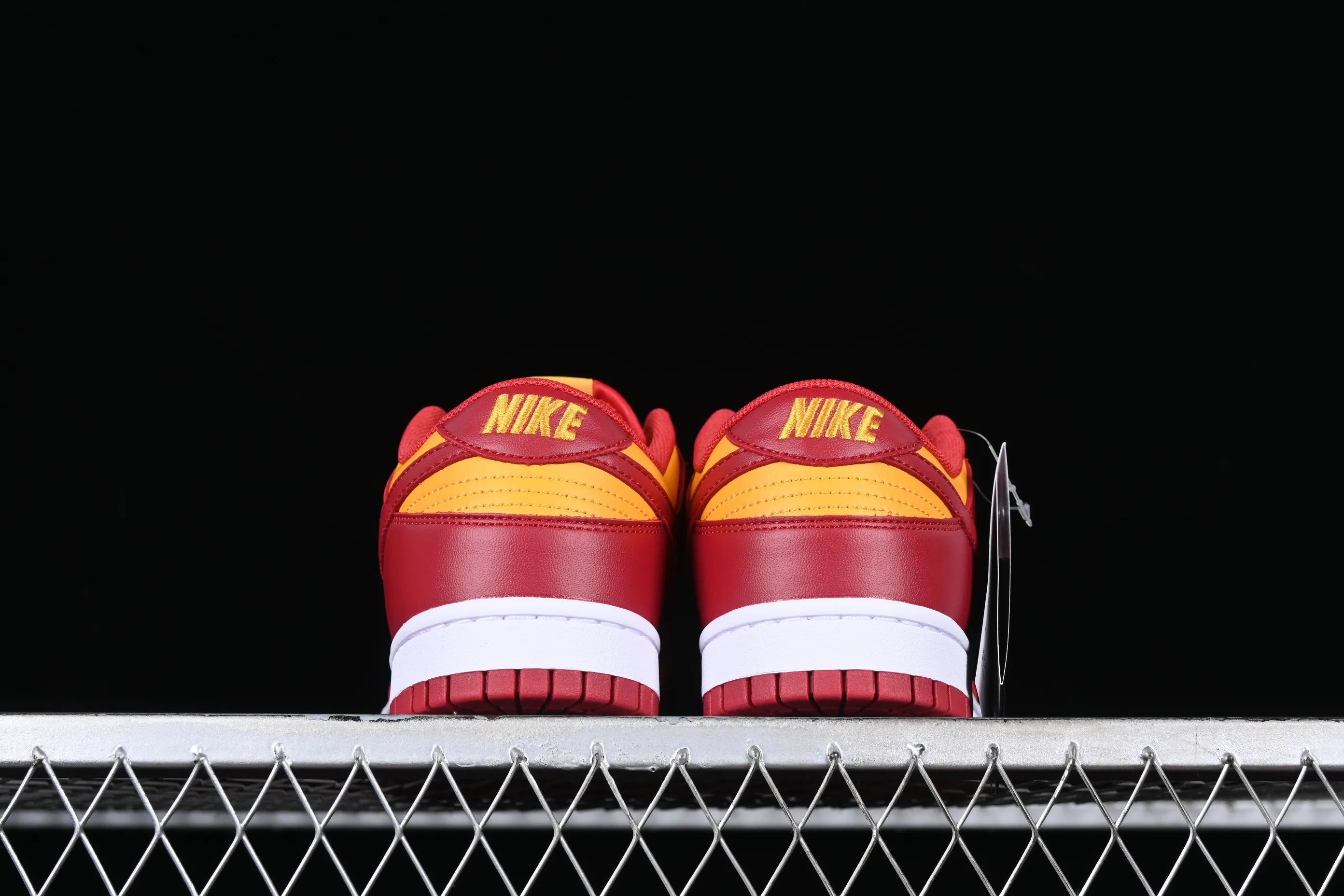 All categories Nk SB Dunk series Nk SB Dunk Low low-top sneakers Nk SB Dunk Low "Midas Gold" tomato scrambled egg color SB low-top sports and leisure sneakers DD1391-701